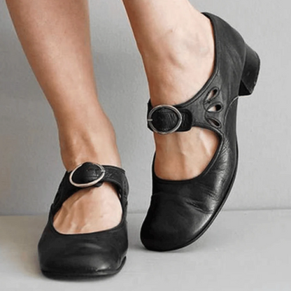 Stylish men's casual slip-on leather sandals, perfect for summer walking & foot comfort.