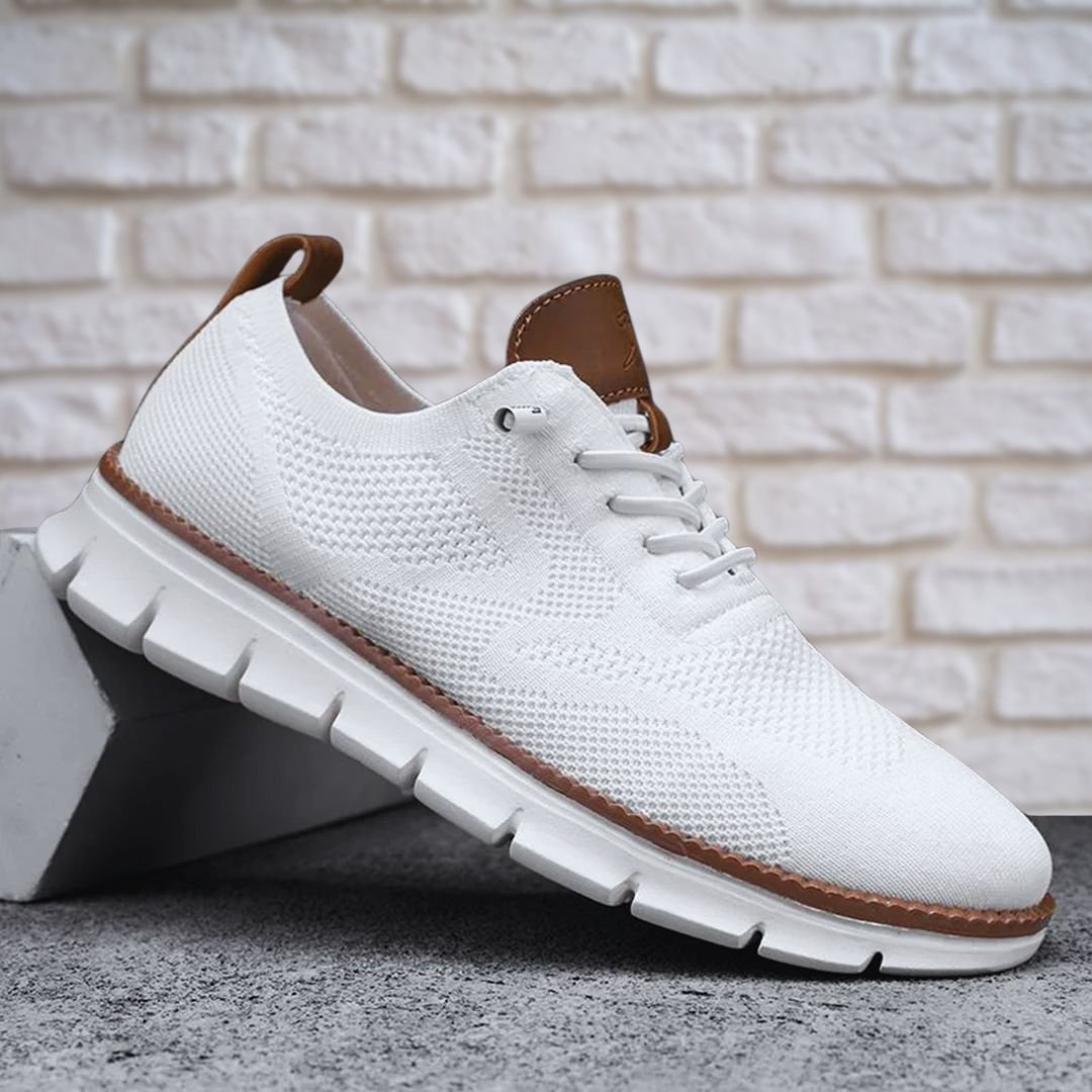Supportive men's orthopedic walking shoes, promoting foot health & all-day comfort.