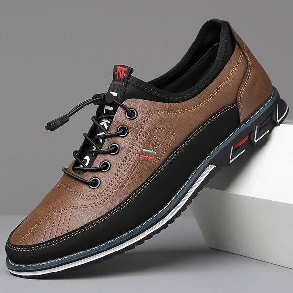 Stylish men's barefoot shoes, Oxford design, waterproof, and ideal for casual comfort.