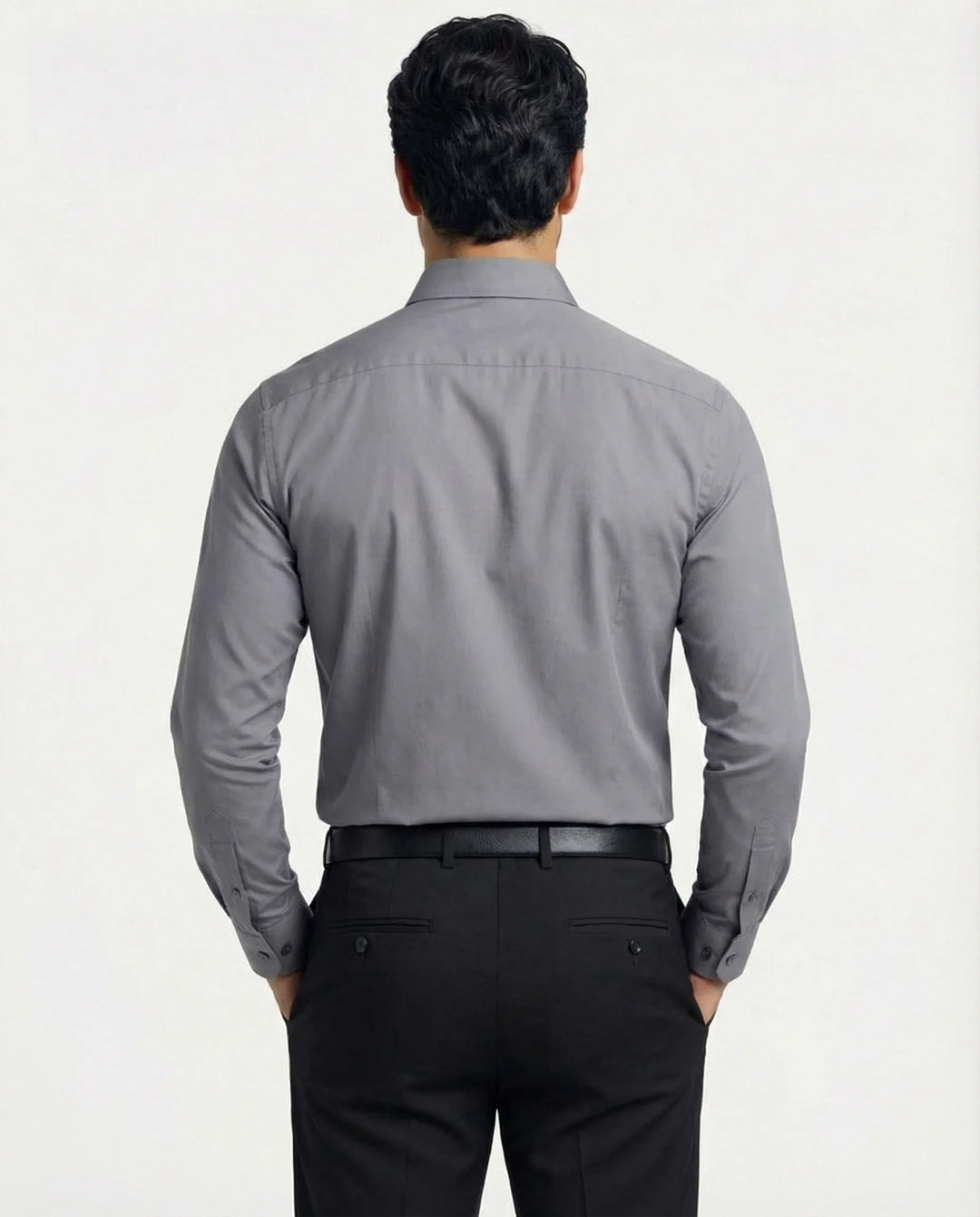 Effortless men's wrinkle-resistant dress shirt for busy professionals.