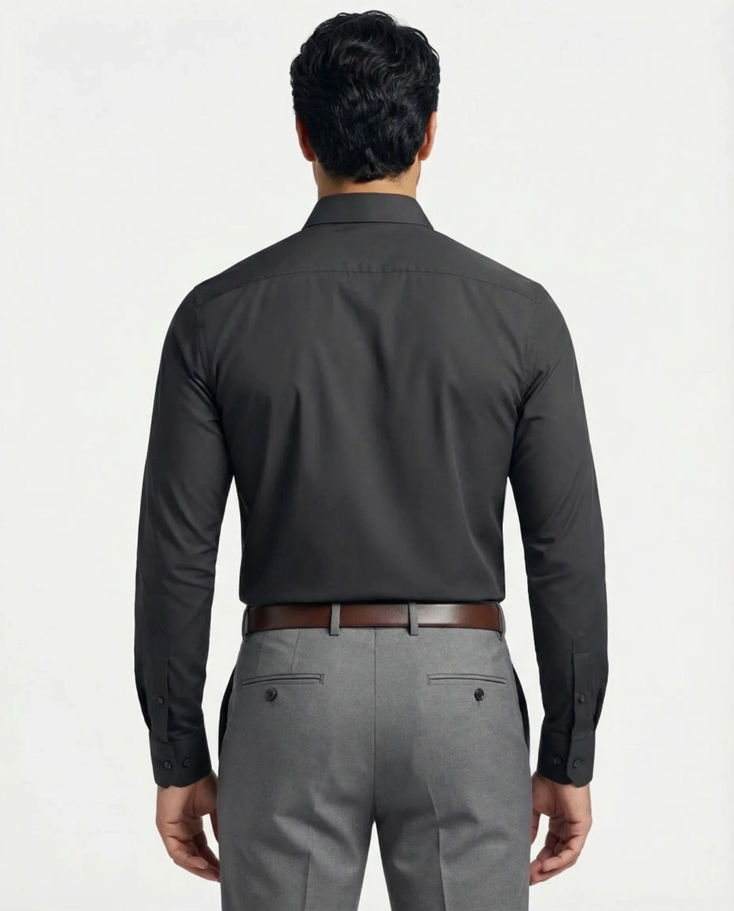 Wrinkle-resistant men's dress shirt, ideal for easy care and business travel.
