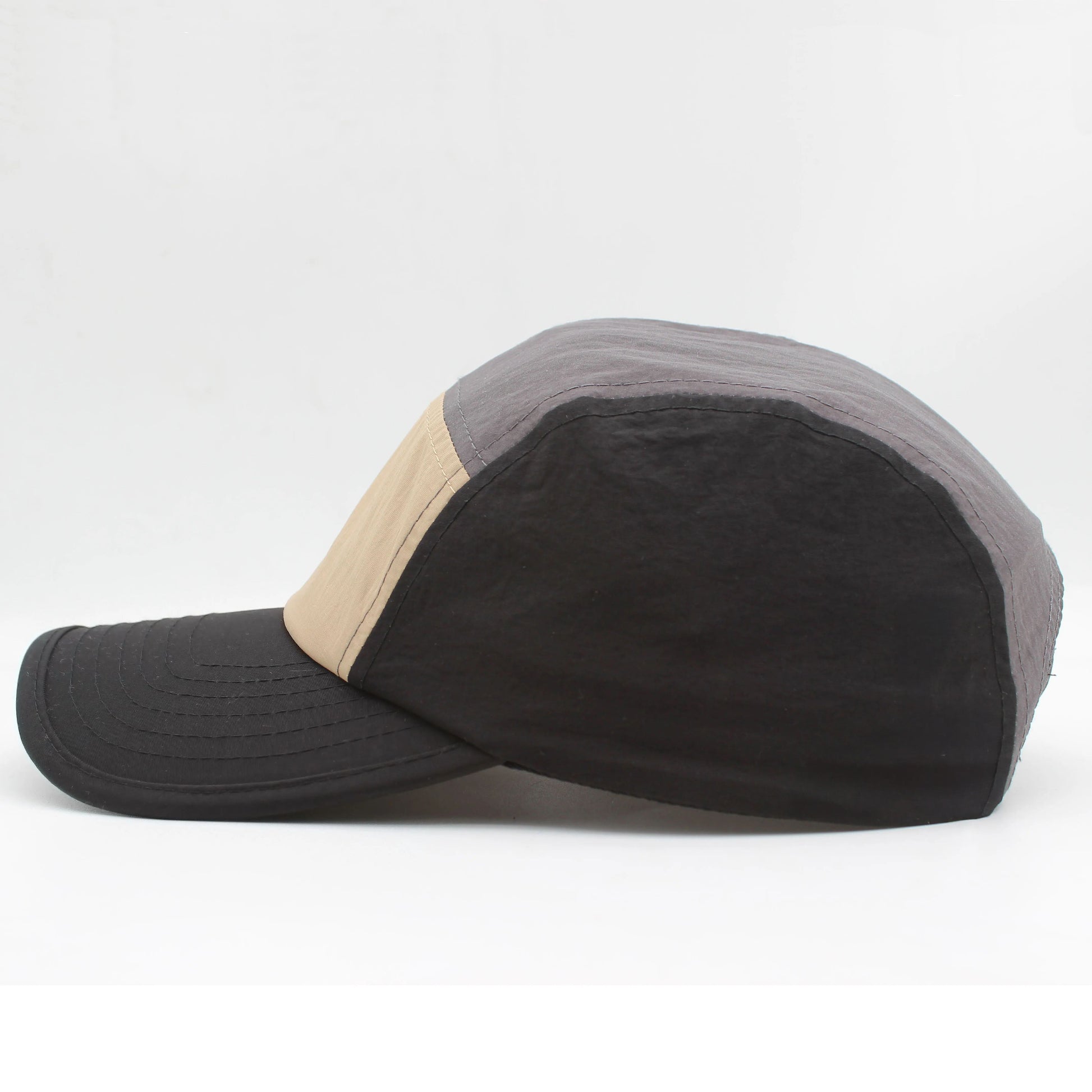 Durable Men's Performance Runner Cap, quick-dry, UV protection. High-performance sports accessory for workouts.