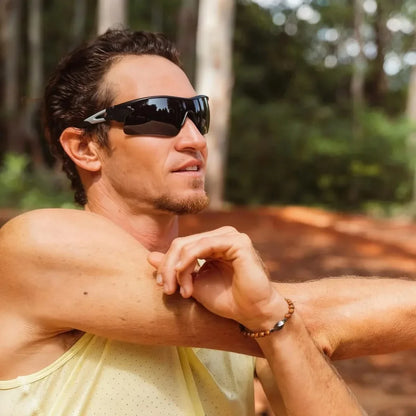Men's outdoor sport sunglasses with anti-glare & UV protection, perfect for running, cycling & performance.