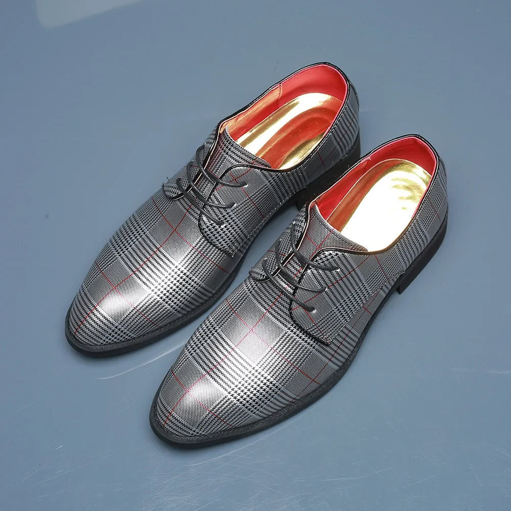 Sophisticated men's plaid dress shoes, comfortable lace-up oxfords for formal occasions.