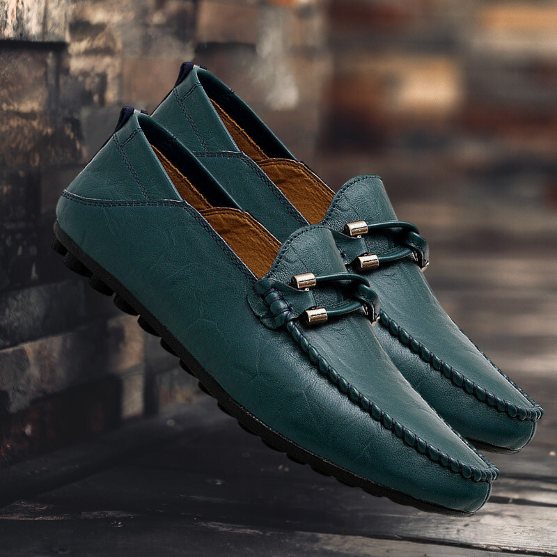Classic men's polished bit loafers, comfortable and elegant slip-on dress shoes for sophisticated men.