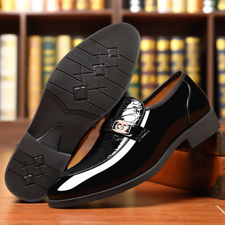 Comfortable men's smart casual loafers, easy slip-on style, polished finish.