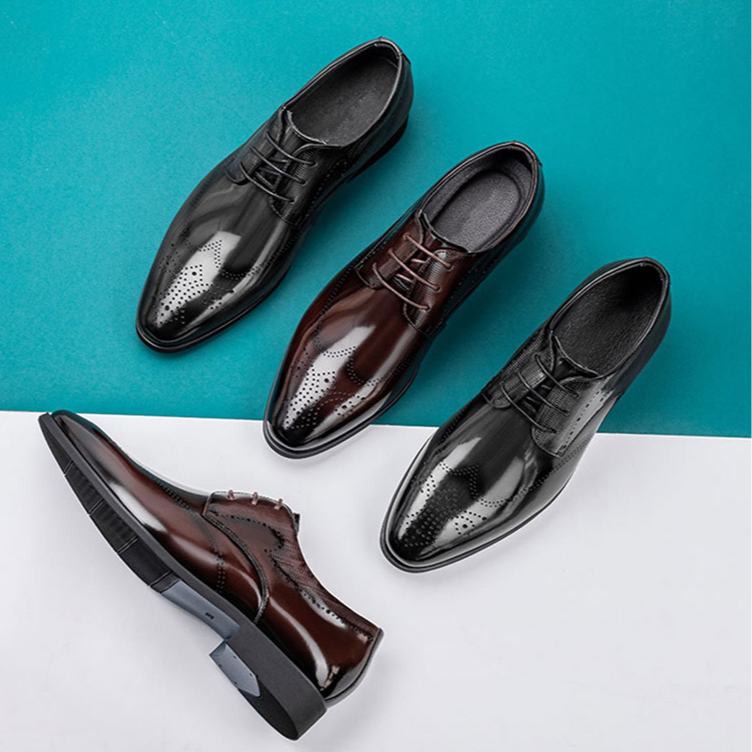 Premium men's polished brogue dress shoes, combining oxford elegance with comfortable, classic style.