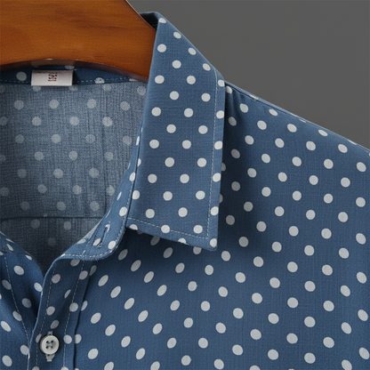 Versatile men's polka dot short-sleeve shirt, essential for casual summer fashion & warm weather.