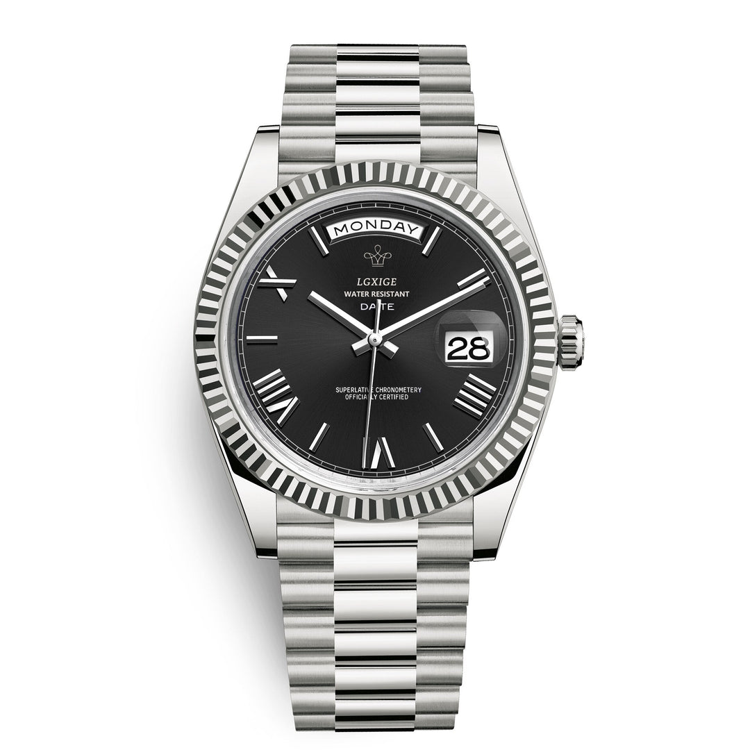 Men's automatic watch, a perfect blend of style and function. Day-date wrist accessory.