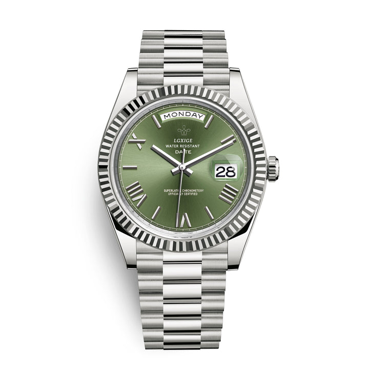 Elegant men's automatic watch with day & date feature. A versatile and fashionable timepiece.