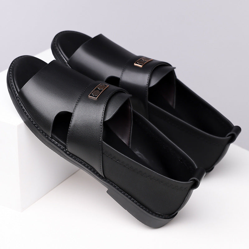 Durable men's everyday slip-on sandals, engineered for ultimate comfort and long-lasting summer wear.