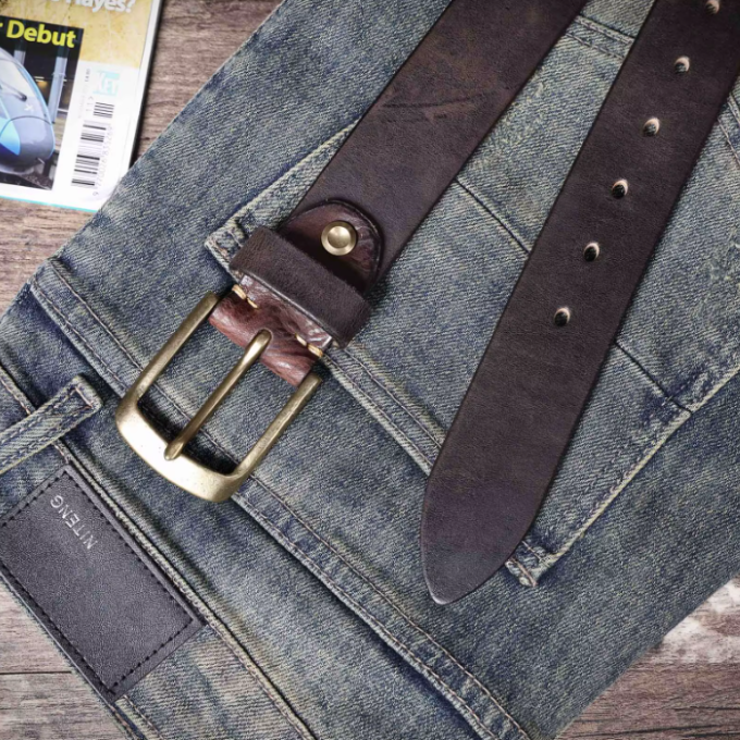 Premium men's brown cowhide leather belt in a gift box. Durable, classic accessory for timeless style.