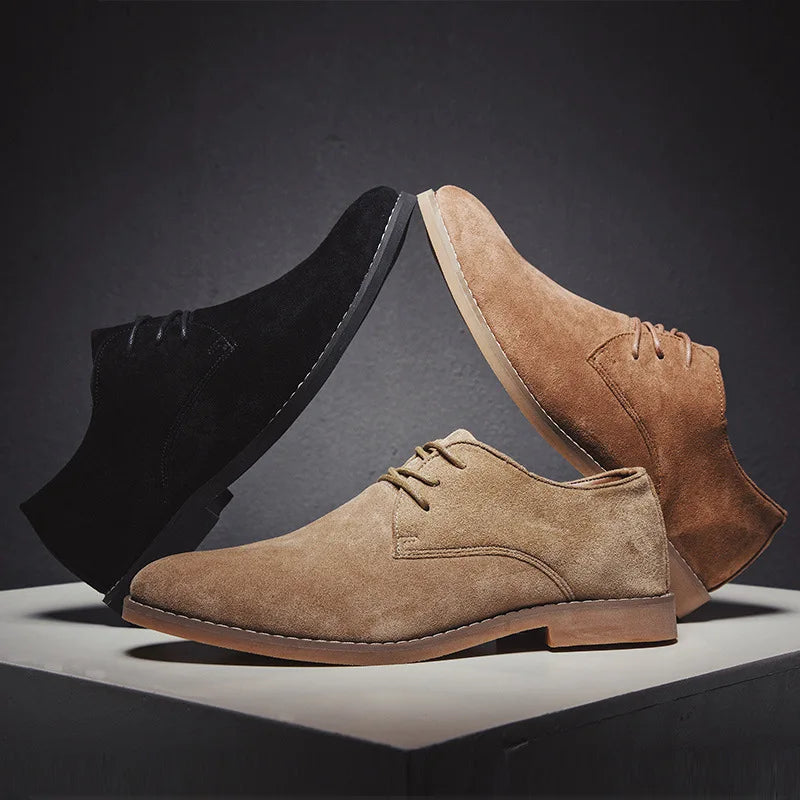 Man wearing brown suede Derby shoes with jeans, highlighting their stylish casual appeal & comfort.