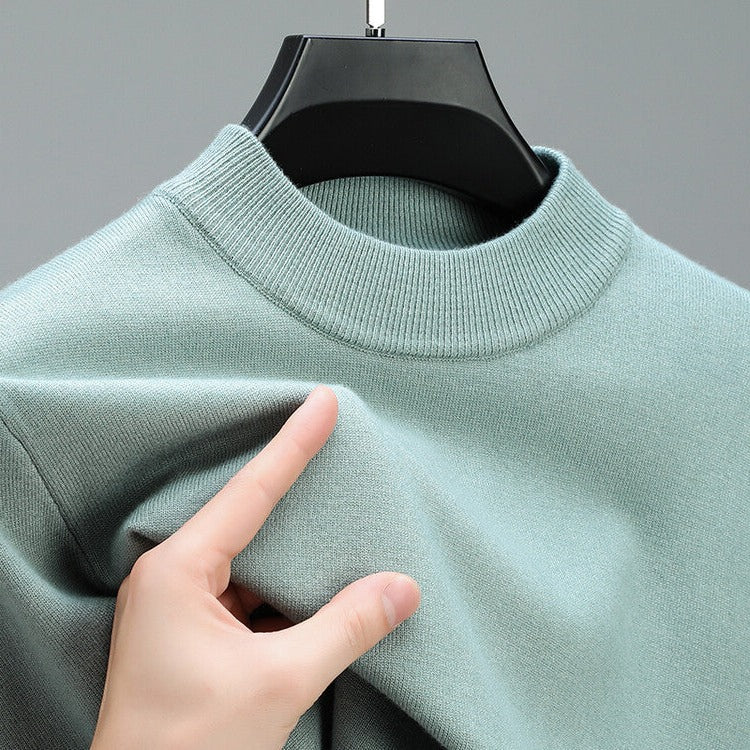 Comfortable men's premium cashmere long sleeve sweater. Timeless elegant knitwear, a modern wardrobe staple.