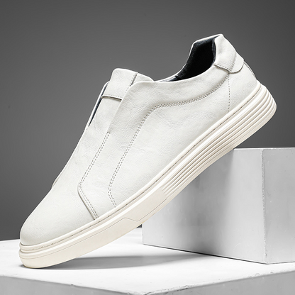Premium men's walking sneakers, offering ultimate support and style.
