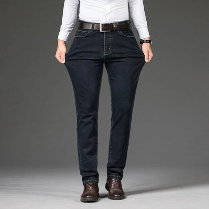 Stylish black men's stretch denim jeans with a tailored fit. Versatile & comfortable for any occasion.