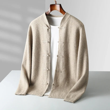 Men's premium lightweight cardigan, perfect for versatile layering & everyday comfort.