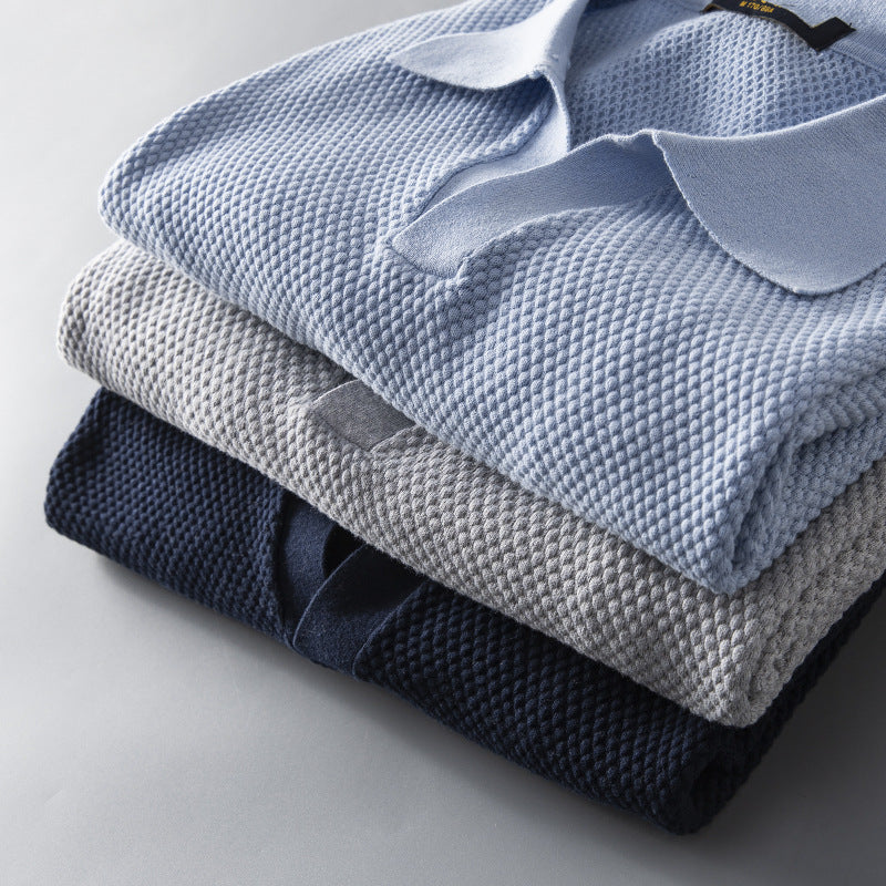 Men's short-sleeve polo shirt, premium quality, ideal for summer and everyday style.