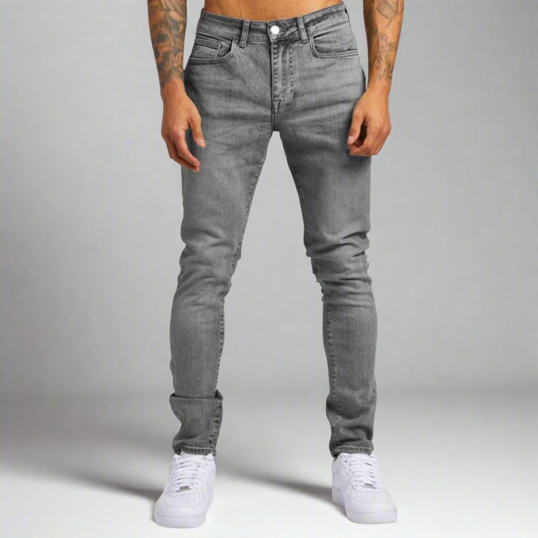 Light wash men's comfort stretch denim jeans, ideal for casual everyday style.