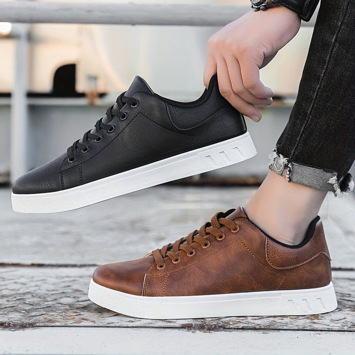 Black men's casual walking shoes with non-slip sole for everyday comfort and stability.