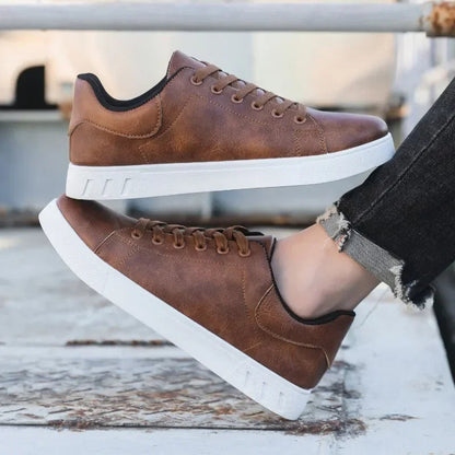 Everyday black men's walkers, Prestige Comfort shoes with non-slip grip & superior support.