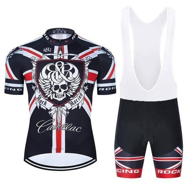 Close-up of Men's Pro MTB Cycling Jersey, showcasing quick-dry fabric and athletic design