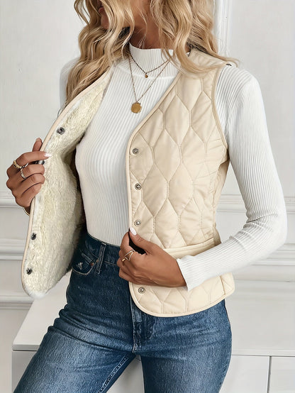Men's quilted bomber vest with soft sherpa lining. Perfect stylish outerwear for fall layering.