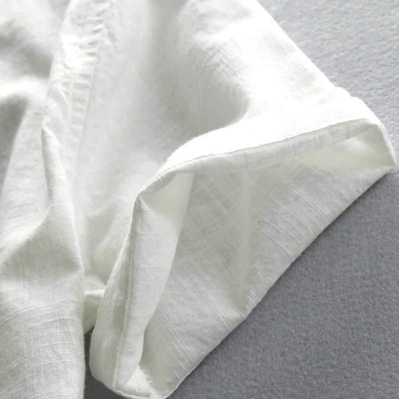 Versatile men's polo shirt, Rafael model, offering stylish comfort for any casual occasion.
