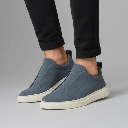 Stylish men's casual sneakers, ideal for walking & everyday fashion. Comfortable everyday footwear.