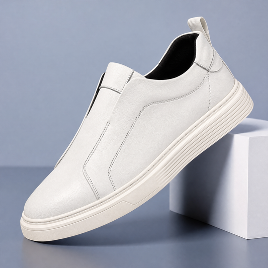 Men's refined everyday sneakers in modern style. Comfortable casual shoes for everyday wear & men's fashion.