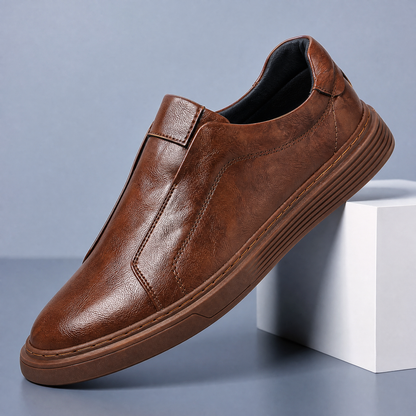 Comfortable men's everyday sneakers. Modern casual footwear for style, perfect for everyday wear.