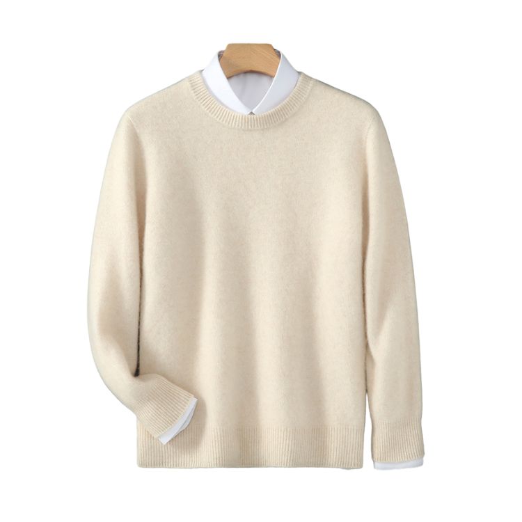 Elegant men's crewneck long sleeve sweater. Refined pullover, perfect for stylish fall and winter fashion.