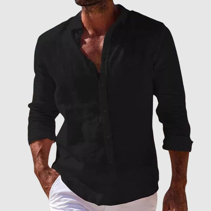 Lightweight men's summer shirt, relaxed button-up design, ideal for casual wear & breathable warm weather comfort.