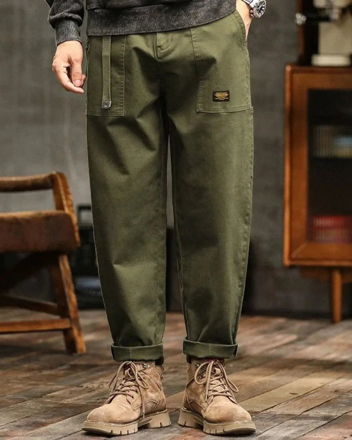 Men's relaxed fit cargo pants with multiple utility pockets in a casual, comfortable style.