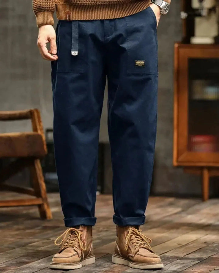 Men's relaxed fit cargo pants with multi-pockets, ideal for outdoor activities & casual comfort.