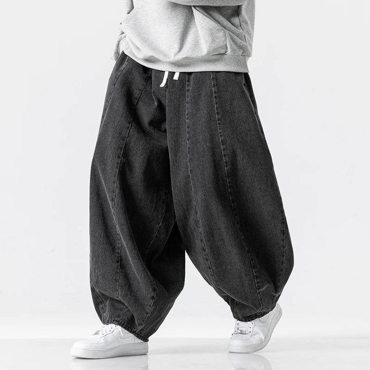 Men's relaxed fit charcoal joggers for ultimate comfort and street style. Perfect casual pants for daily wear.