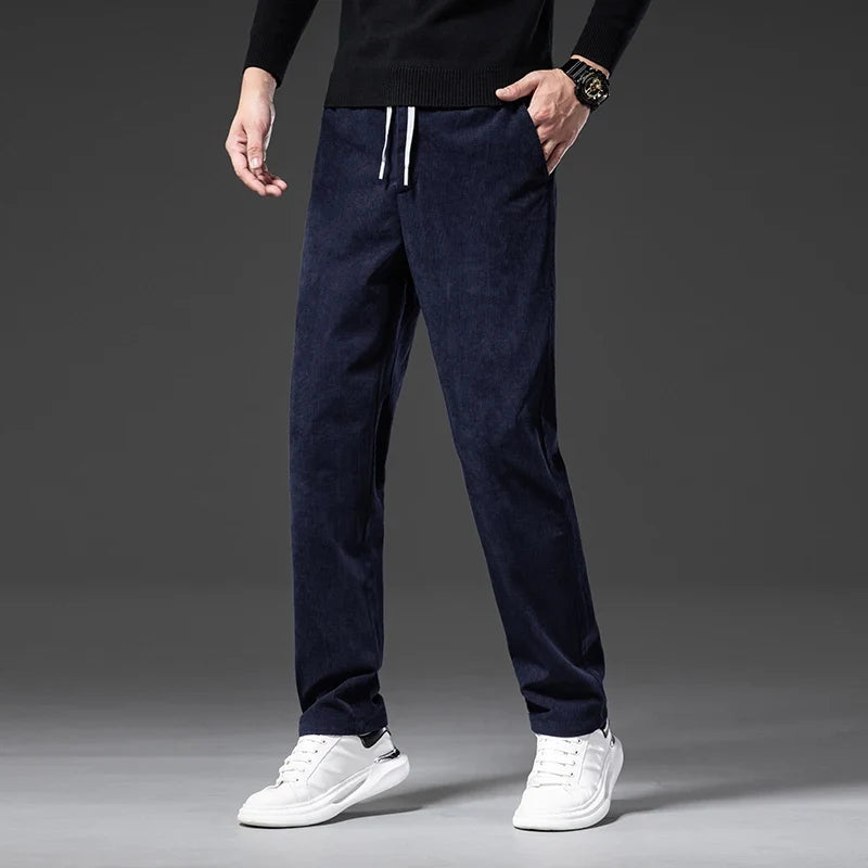 Stylish men's casual trousers, relaxed fit for everyday wear, with a practical drawstring and elastic waist.