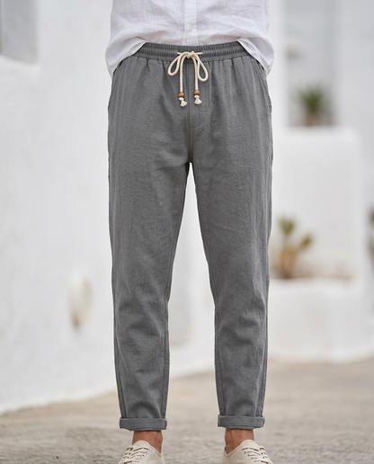 Summer-ready men's linen trousers, relaxed fit, breathable design, ultimate comfort.