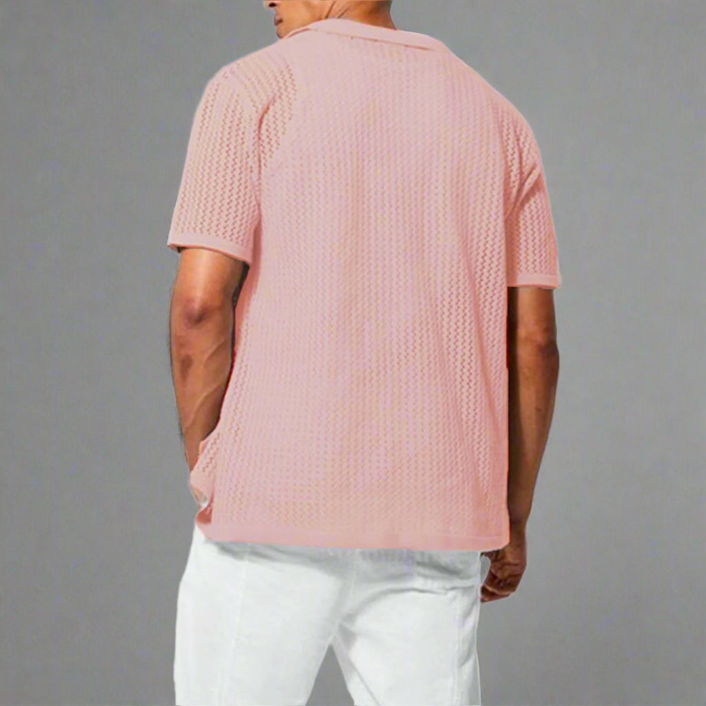 Vacation-ready men's relaxed fit knit button-up, perfect for resort style & beach casual.