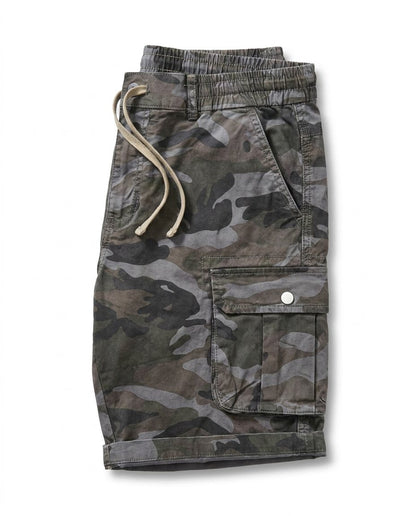Mens fashion cargo shorts, relaxed fit & comfortable cotton blend, ideal utility shorts for warm weather outfits.