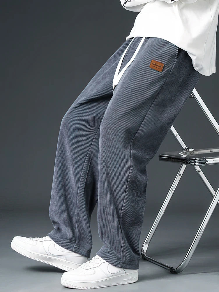 Relaxed fit men's straight-leg everyday pants, ideal for comfortable casual wear and versatile men's fashion.
