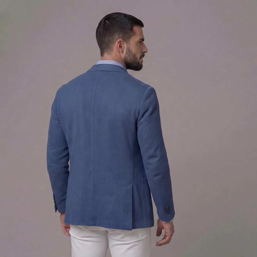 Versatile men's relaxed fit summer blazer, great for casual, smart casual, or everyday wear.