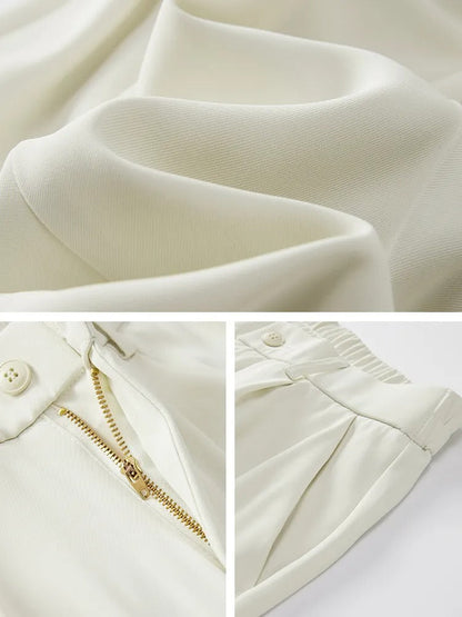 Stylish men's tapered pants, relaxed fit, perfect for casual wear, comfort & everyday use.