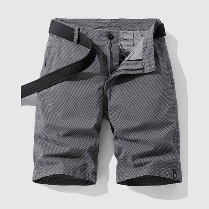 Model showcasing men's relaxed fit urban shorts, ultimate comfort & stylish everyday bottoms for men.