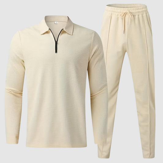 Men's relaxed textured leisure set for ultimate comfort. Stylish two-piece loungewear with a soft feel.