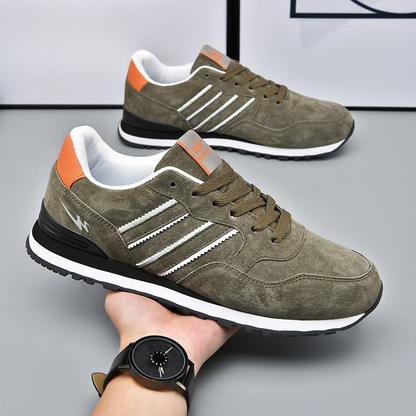 Men's classic style retro sneakers, comfortable athletic shoes for everyday fashion and walking.