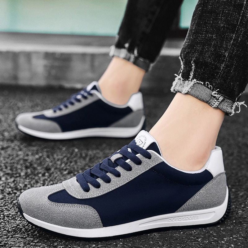 Everyday men's retro sneakers, classic style, comfort and durability for daily casual wear.