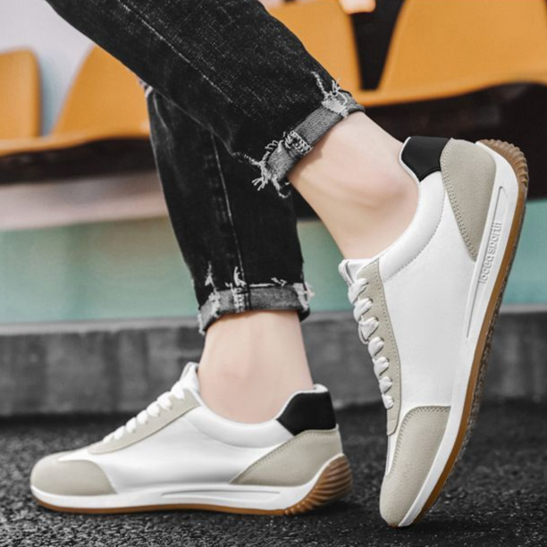 Versatile men's retro sneakers, perfect for casual wear, athletic style, & daily comfort.