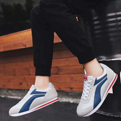 Men's retro athletic shoes, offering all-day comfort and a classic look.