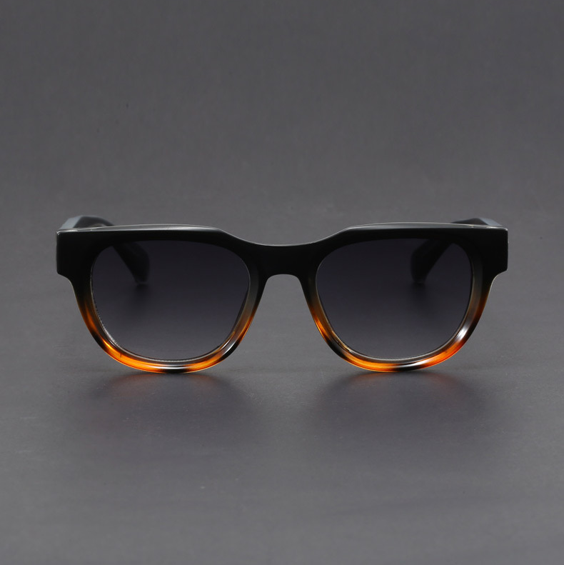 Fashion men's retro square polarized sunglasses. Perfect vintage eyewear for sun protection & style.